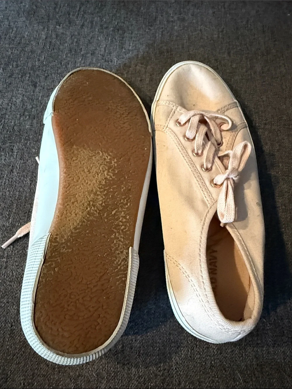 Old Navy Women's Pale Pink Canvas Lace-Up Sneakers - Picture 2 of 3